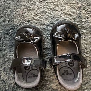 Stride Rite Black Patent Mary Janes